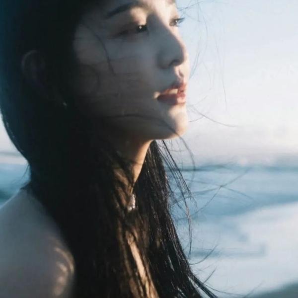 爱莲妹妹 封面